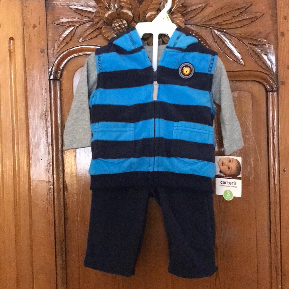 3/$20 NEW Carters 3 Piece Velour Track Set